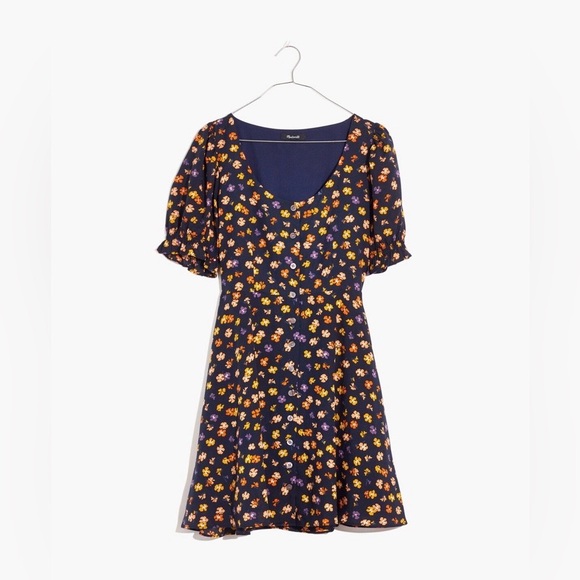 Madewell Smock-Sleeve Button Front Mini Dress - Picture 4 of 10